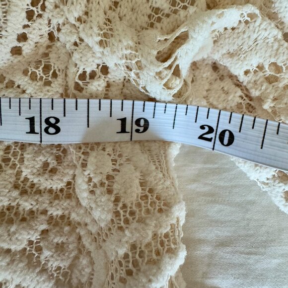 Boho Woven Paisley Lace Bell Sleeve Cropped Shirt - Picture 8 of 9